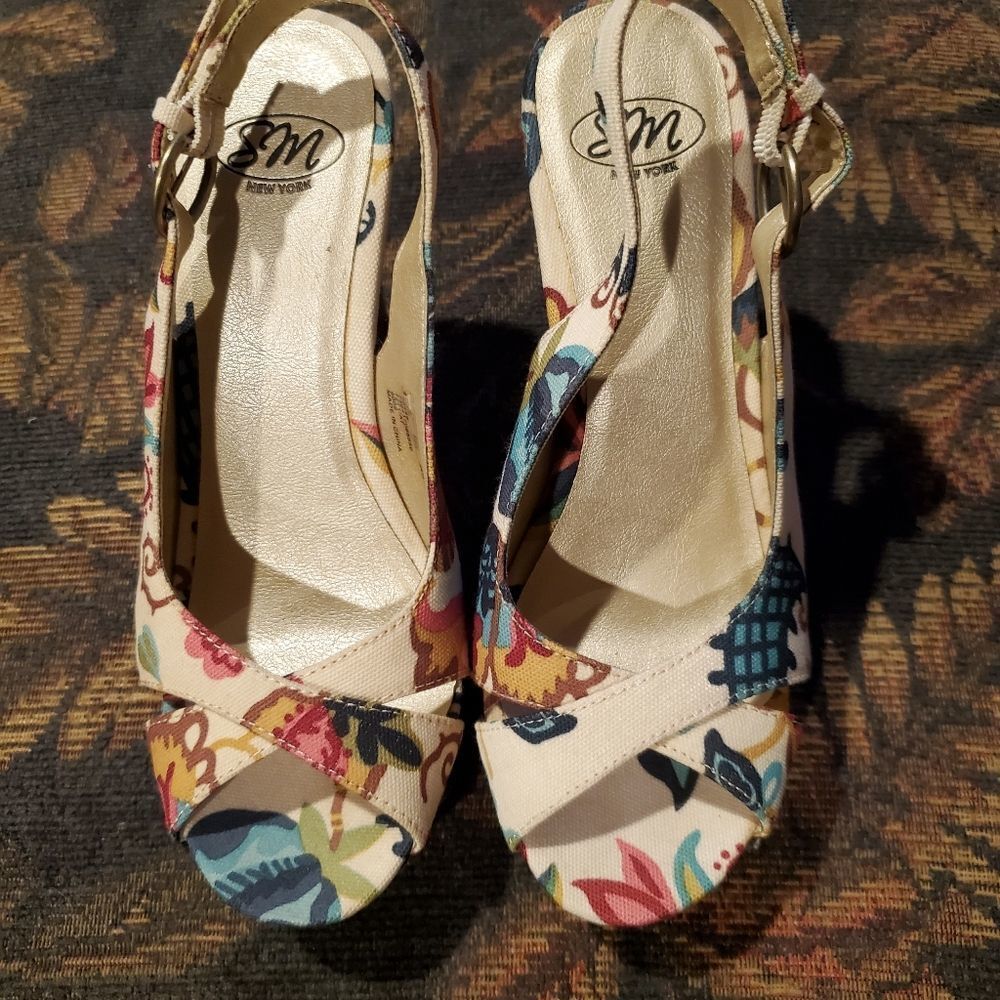 SM New York Boho Heels Size 7.5